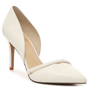 cross foot white pumps